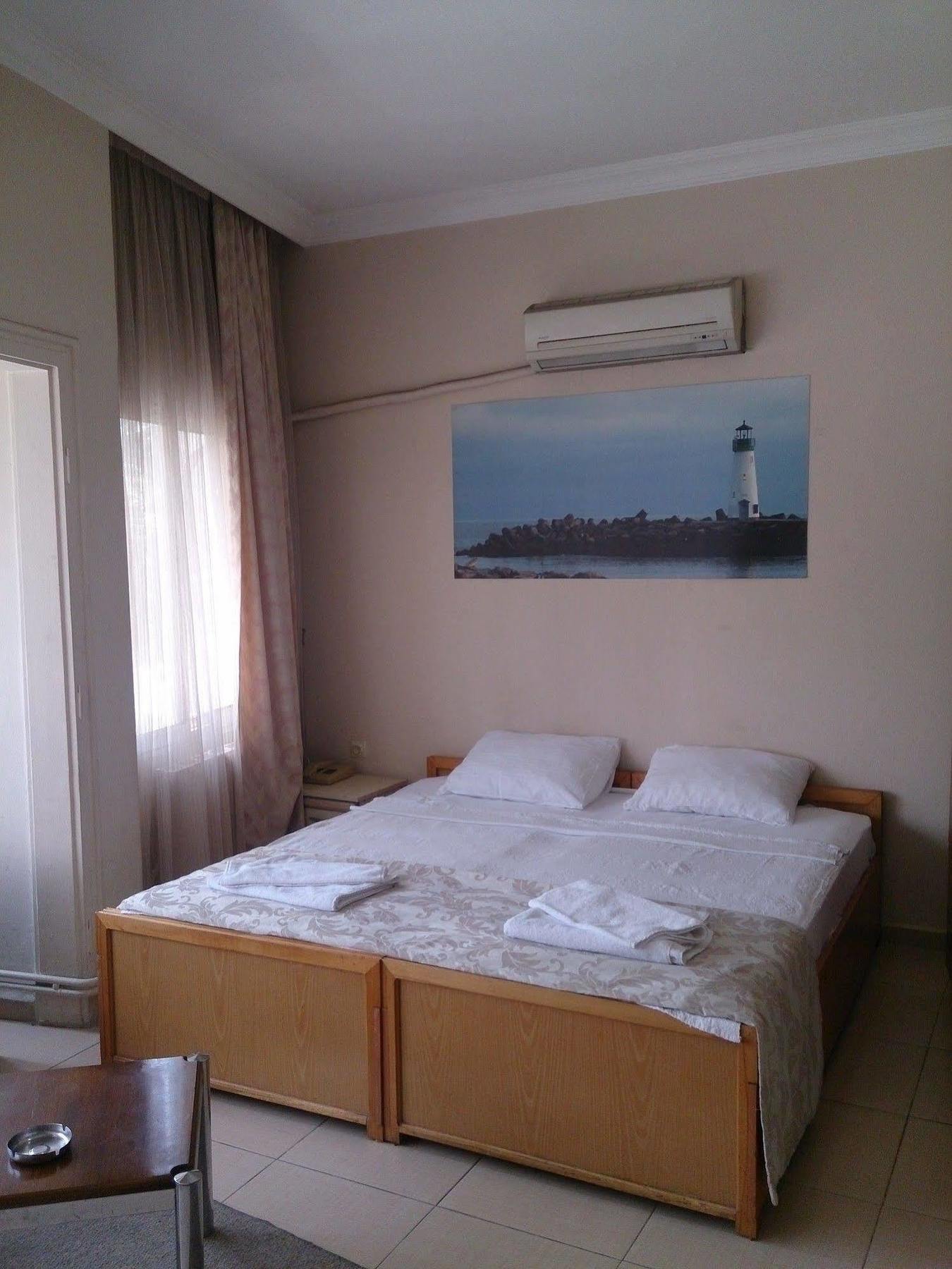 Caylan Hotel Izmir Exterior photo