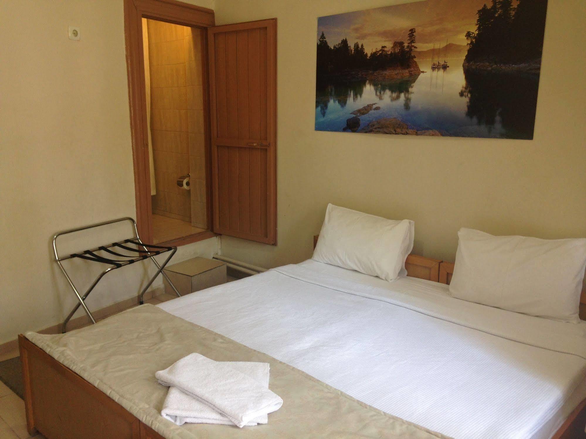 Caylan Hotel Izmir Exterior photo