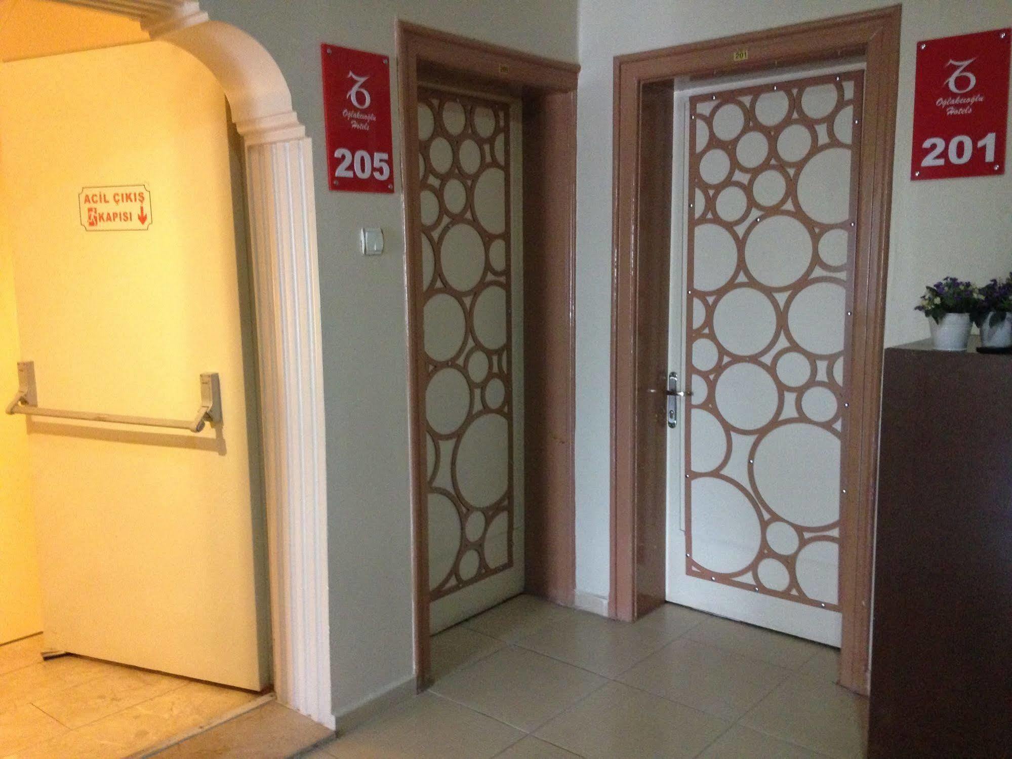 Caylan Hotel Izmir Exterior photo